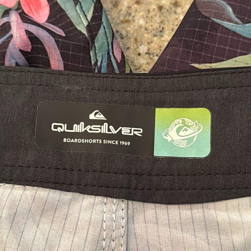 QUICKSILVER Highline Straight Leg 19" Boardshorts *NEW* - Picture 6 of 10